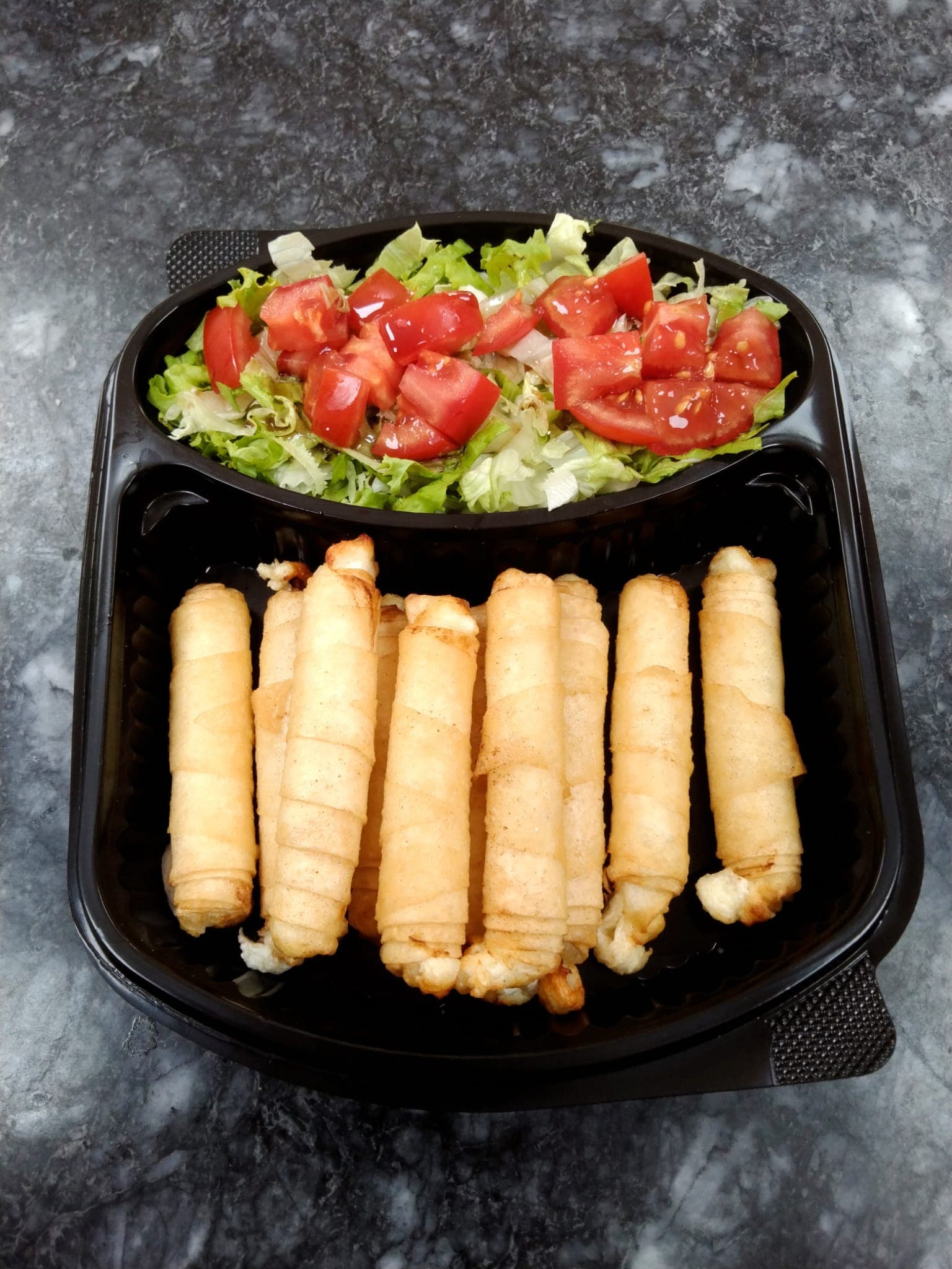 Peynirli Sigara Böreği — Florya Meze Evi