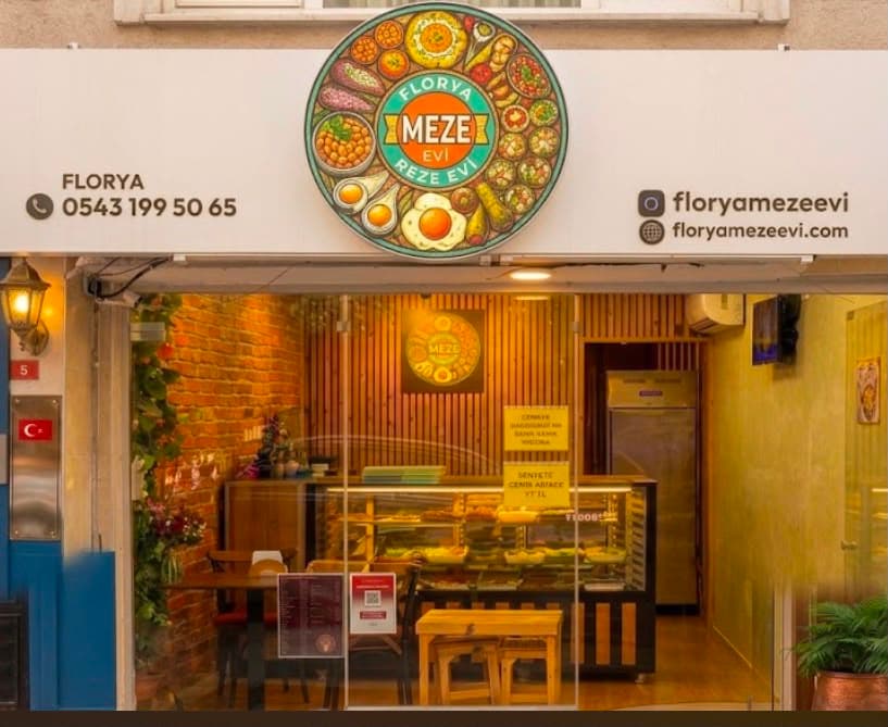 Florya Meze Evi'nin özenle hazırlanmış meze tabağı